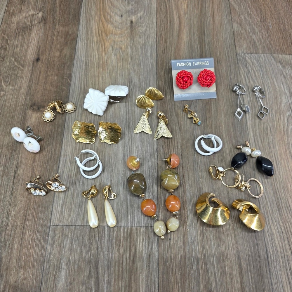 Vintage Earring Bundle Monet Studs Clips Twist Ons Gold Tone Pearl Beaded 17 Pr